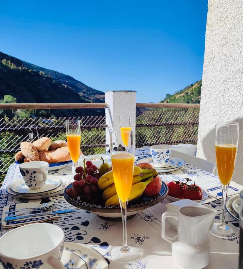 La Launa Apartamento Rural Trevelez Ngoại thất bức ảnh